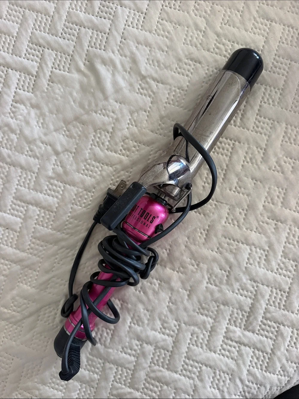 Pink Curling Iron for Women - Professional Hair Styling Tool
